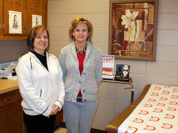 Dana Norris, CRNP, Trena Potter, LPN and Alyssa Miles, receptionist, staff the clinic and work under the direction of Dr. Fowler. Dana Norris, CRNP, Trena Potter, LPN and Alyssa Miles, receptionist, staff the clinic and work under the direction of Dr. Fowler.